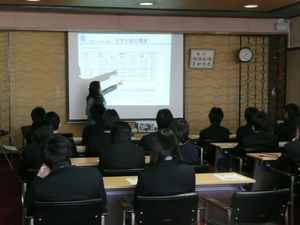 進学講演会.JPG